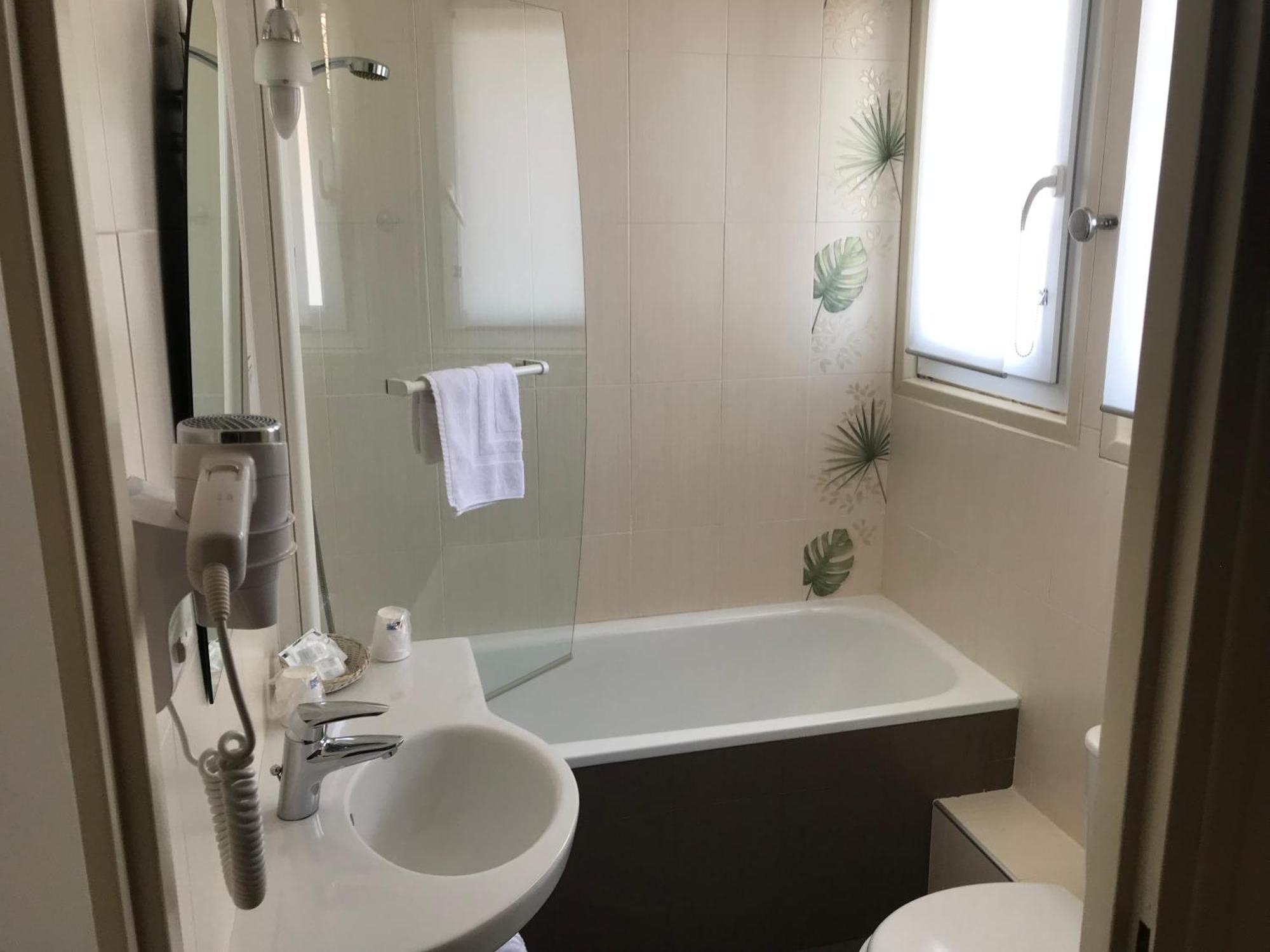 Hostel Ramuntcho Saint-Jean-Pied-de-Port Luaran gambar