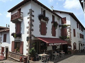 Hostel Ramuntcho Saint-Jean-Pied-de-Port Luaran gambar