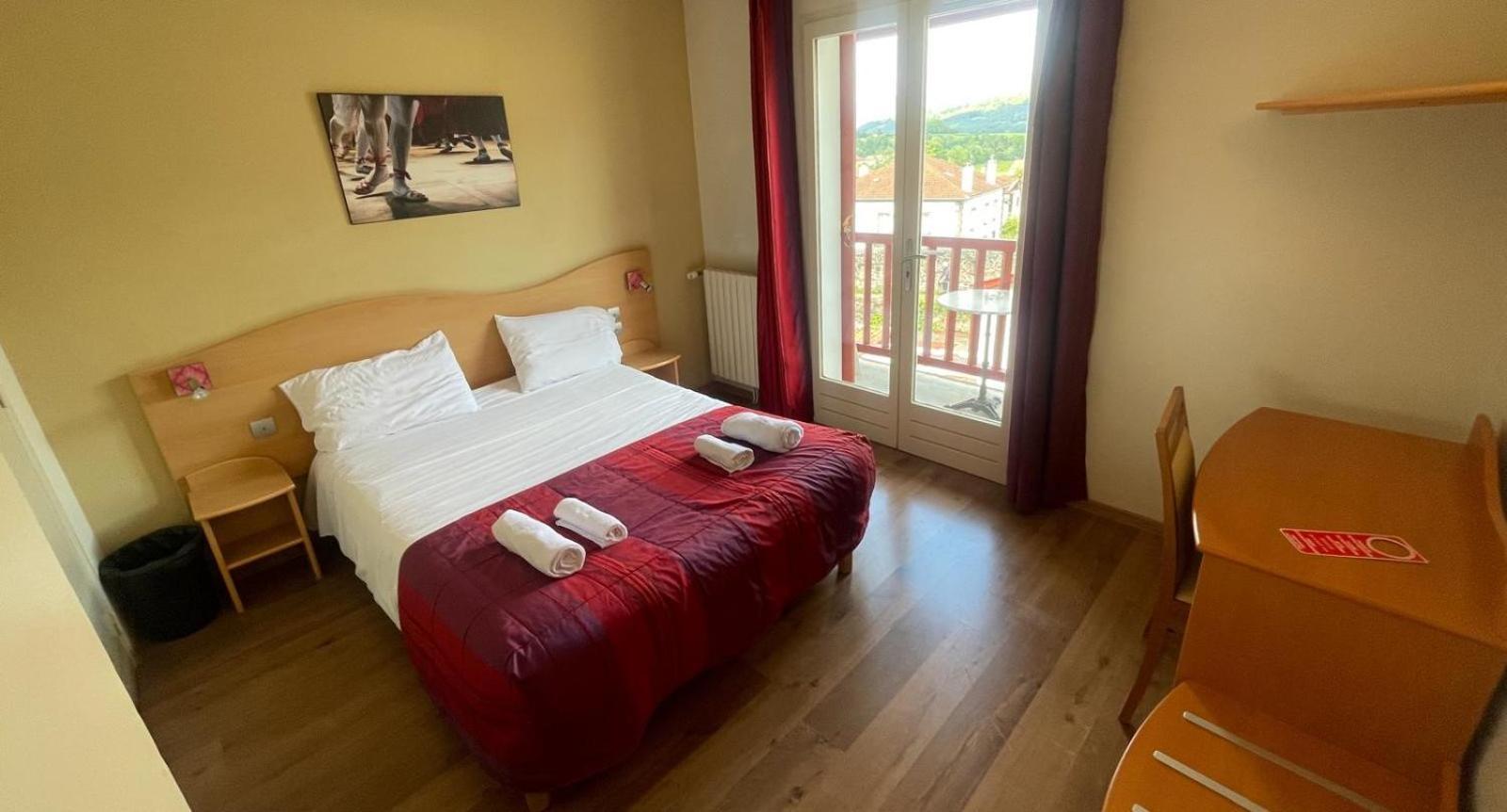 Hostel Ramuntcho Saint-Jean-Pied-de-Port Luaran gambar