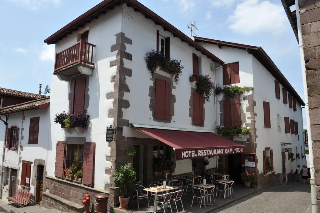 Hostel Ramuntcho Saint-Jean-Pied-de-Port Luaran gambar